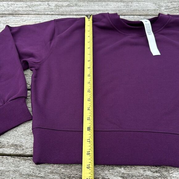 Lululemon Perfectly Oversized Cropped French Terry sweatshirt purple size 4 NWT - Picture 6 of 9